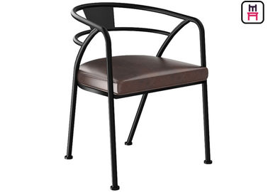 comprar As cadeiras industriais do restaurante do metal do estilo do projeto do sótão com couro assentam a cadeira do braço online manufacture