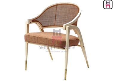 comprar Ash Wood Frame Rattan Dining preto preside o braço de couro do coxim que janta a cadeira online manufacture
